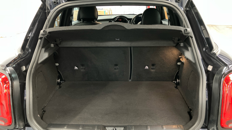 MINI Hatchback 1.5 Cooper Exclusive Premium Plus 5dr Auto Petrol Hatchback